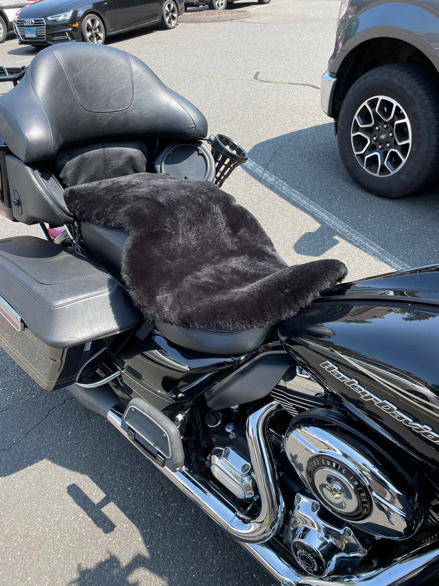 2-Up Full Saddle Sheepskin Buttpad®